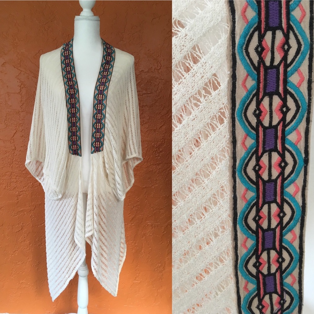 🎉BOGO🎉Flying Tomato Embroidered Duster Cardigan